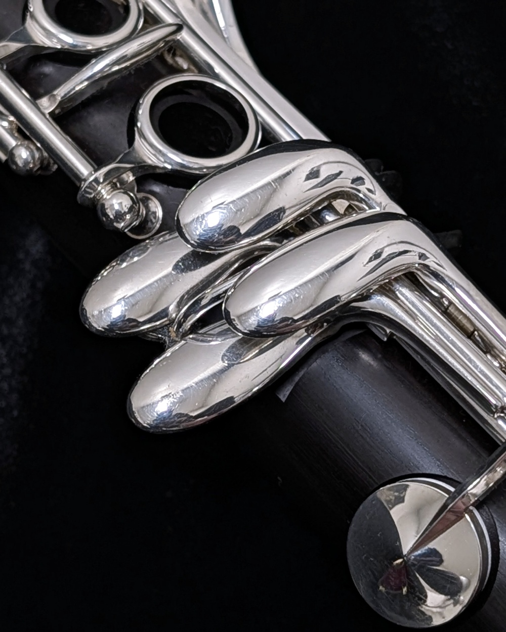 Used Buffet R13 Prestige Clarinet #515757 - Right Hand Pinky