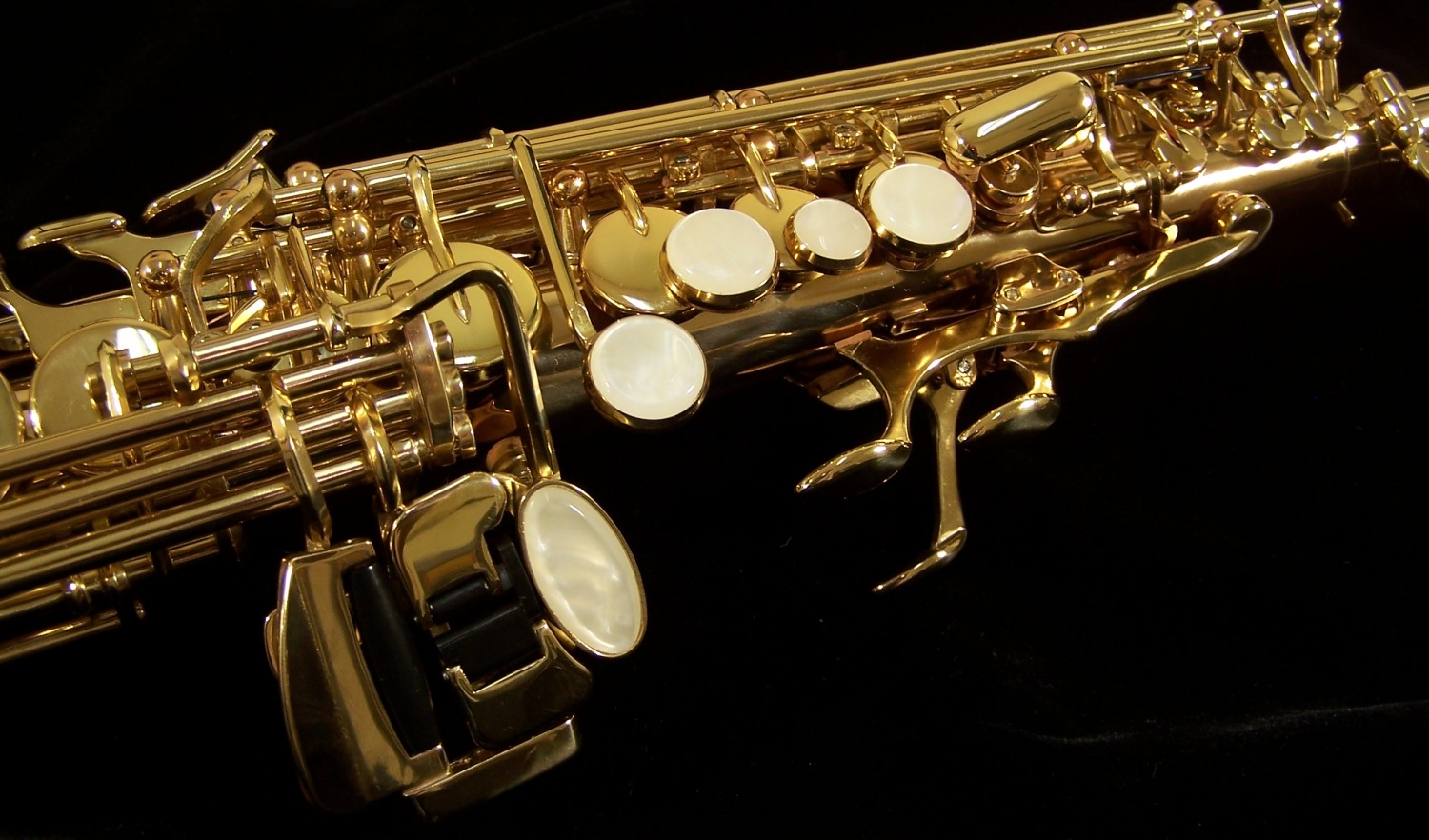 Antigua Intermediate Soprano Sax