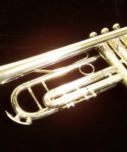 King Silver Flair Trumpet - 2055S Shown