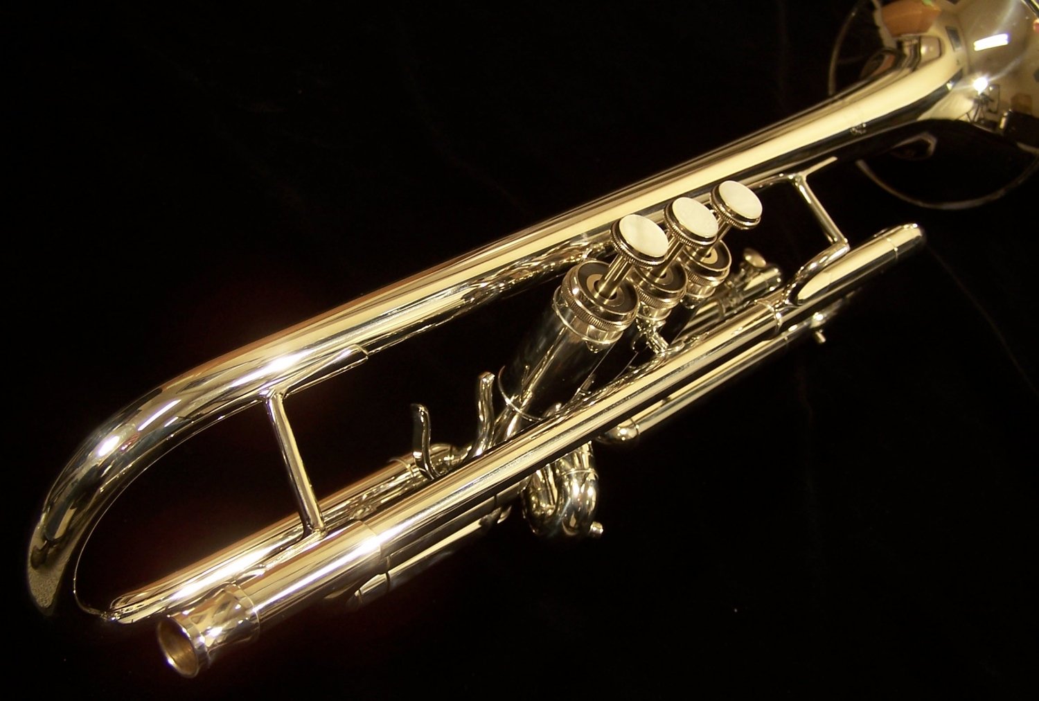 Getzen 390 Student Trumpet - Silver Plated
