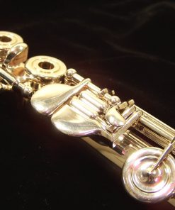 Used Avanti 2000 Flute with C# Trill