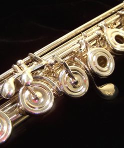 Used Avanti 2000 Flute with C# Trill