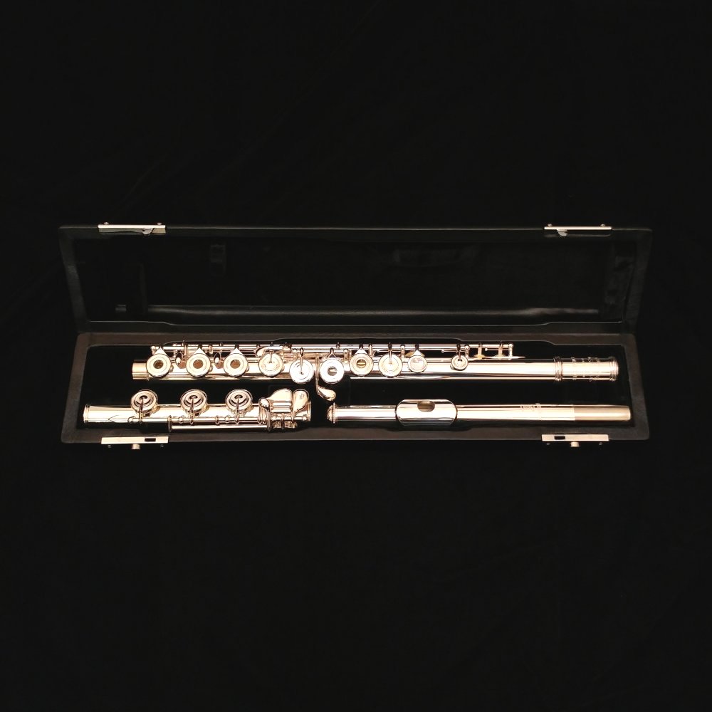 Amadeus 580 Flute by Haynes