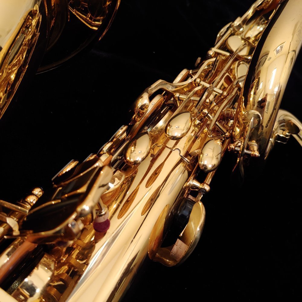 Used Yamaha 62 Bari Sax #045072