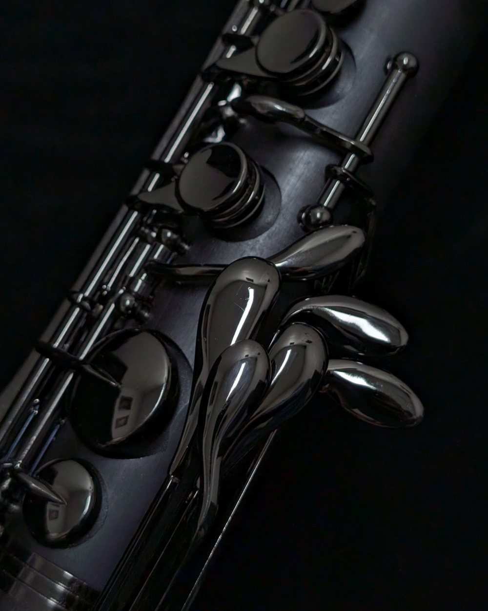 Kessler Custom 2nd Gen Low C Bass Clarinet - Midnight Rose - Left Hand Pinky