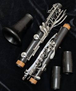 Lightly Used Backun Model Q Clarinet #Q2-1706 - Clarinet Disassembled