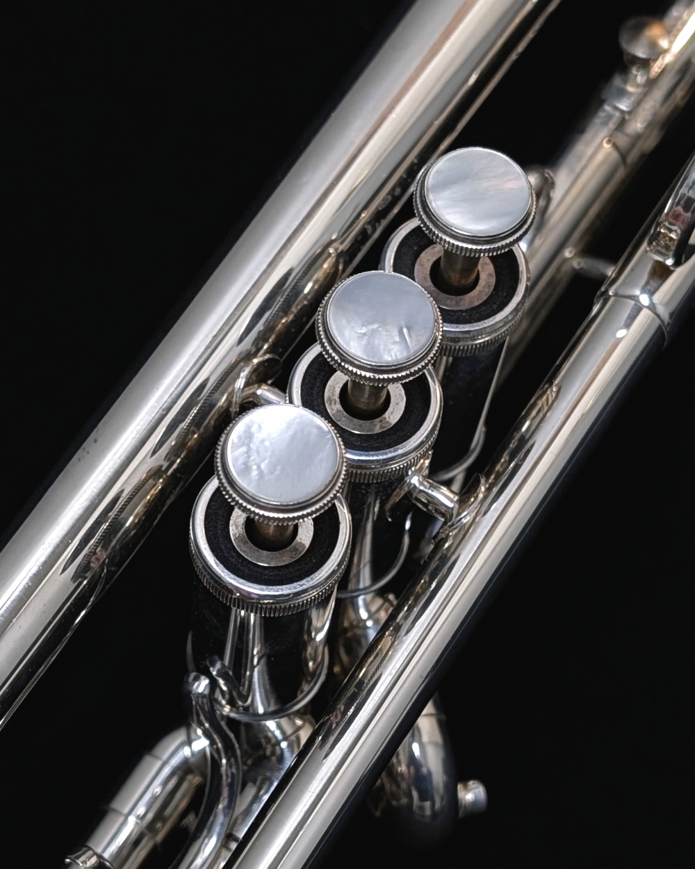 Used Getzen 700 Series Trumpet - 770SP Select - Valve Buttons