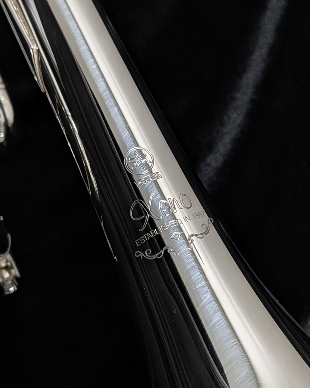 Used Yamaha 8335IIRS Xeno Trumpet #554641 - Logo