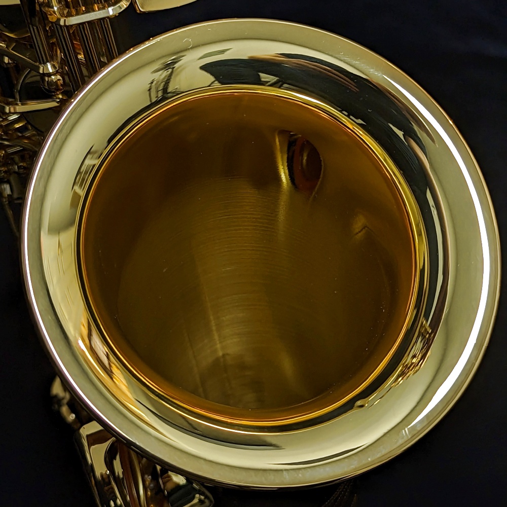 Used Yamaha 62 Alto Sax - 3rd Gen - Bell