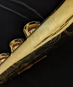 Used Yanagisawa BWO10 Bari Sax #00397087 - Engraving