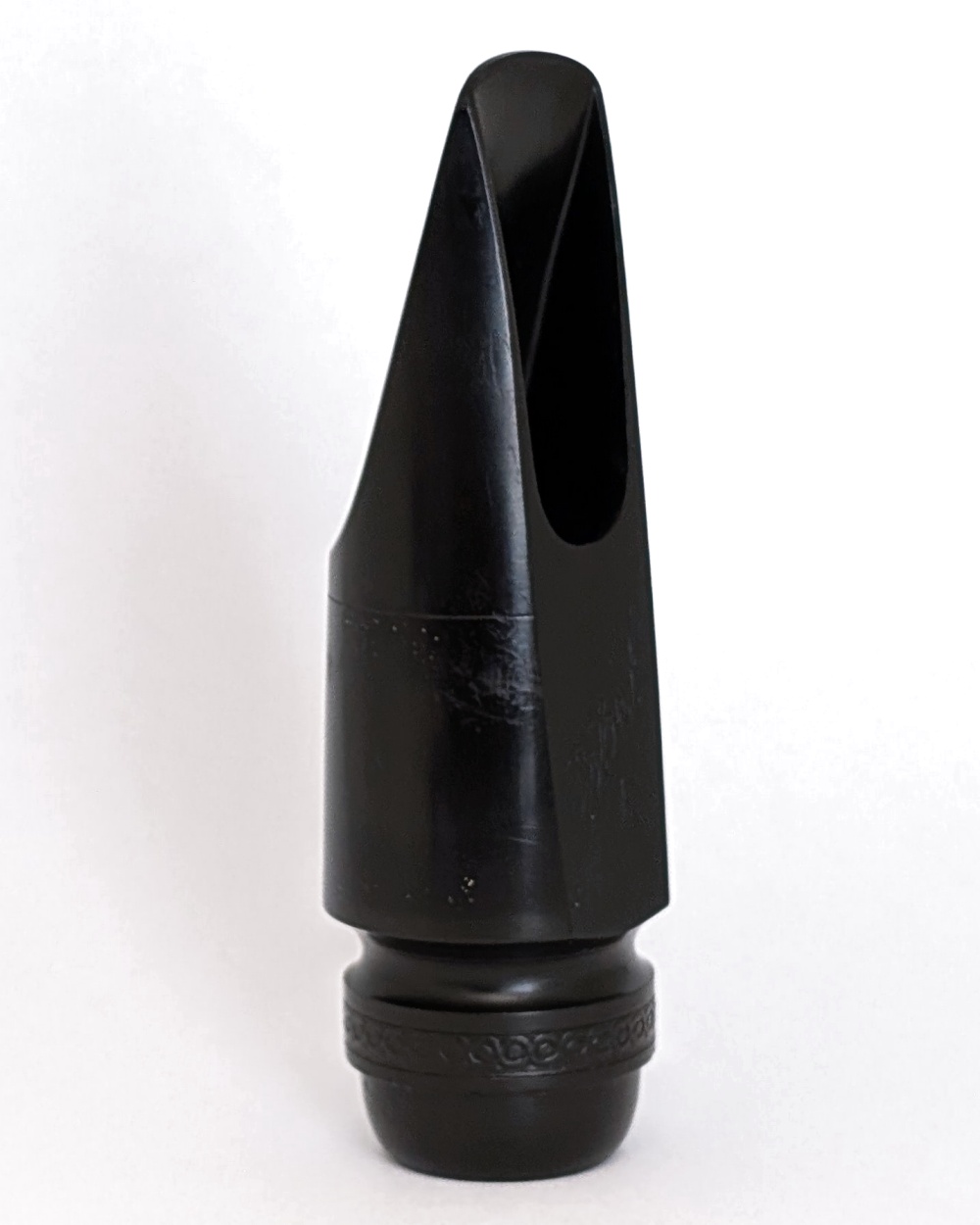 Vintage Selmer Paris Short Shank Soloist Alto Sax Mouthpiece - E Facing (Original) - Angle View