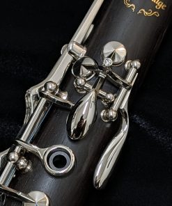 Lightly Used Yamaha Intermediate Wood Clarinet (2nd Gen) - A Keys