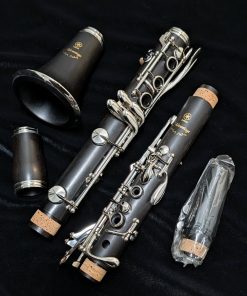 Lightly Used Yamaha Intermediate Wood Clarinet (2nd Gen) - Package