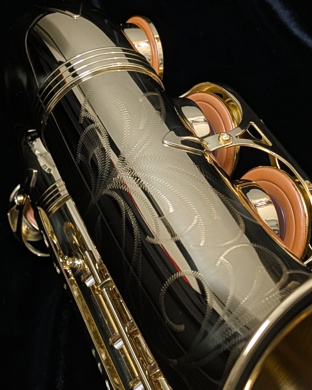 Lightly Used Yanagisawa AWO1 Pro Alto Saxophone #00419133 - Engraving