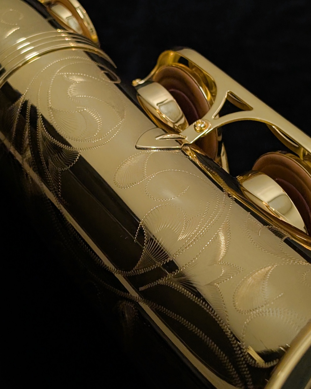 Yanagisawa TWO10 Elite Series Tenor Saxophone - Engraving